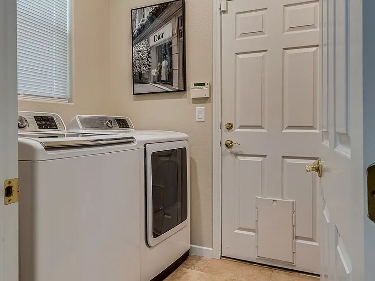 2854 Dove Run Creek Dr — Photo 35