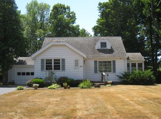 417 Bayside Dr, Webster, NY 14580