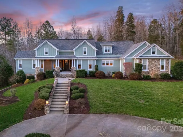 1426 Merrimont Ave, Kings Mountain, NC 28086