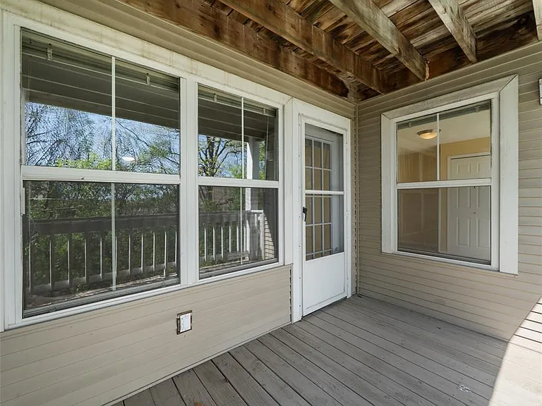 101 Fieldcrest St — Photo 26