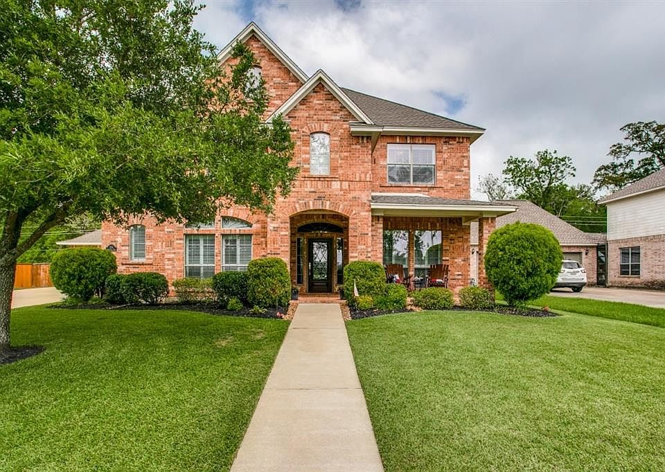 224 Arrowhead Dr, Lake Jackson, TX 77566 Zillow