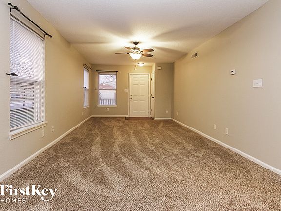 3rd image of 3338 Blue Ash Ln