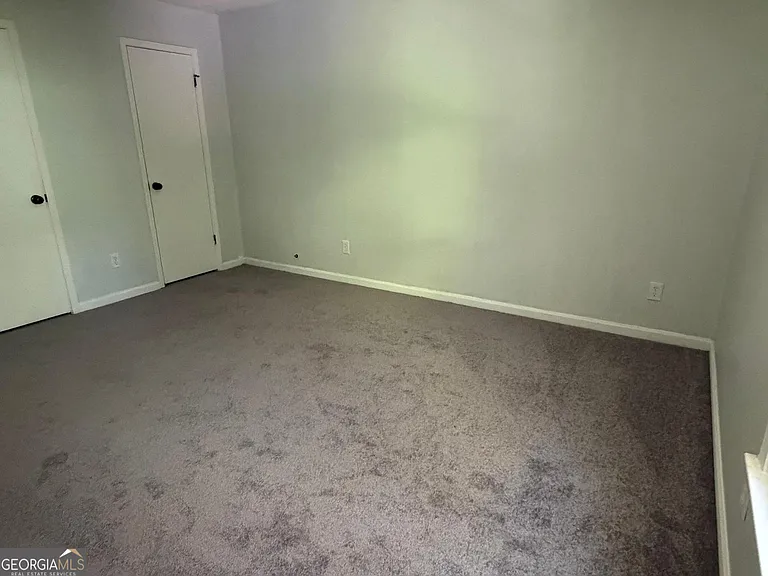 5677 Heron Ct #A — Photo 10