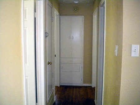 5th image of 702 S Alexander Ave