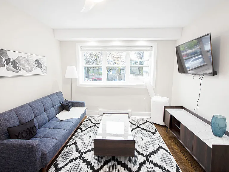 700 Corydon Ave #A — Photo 5