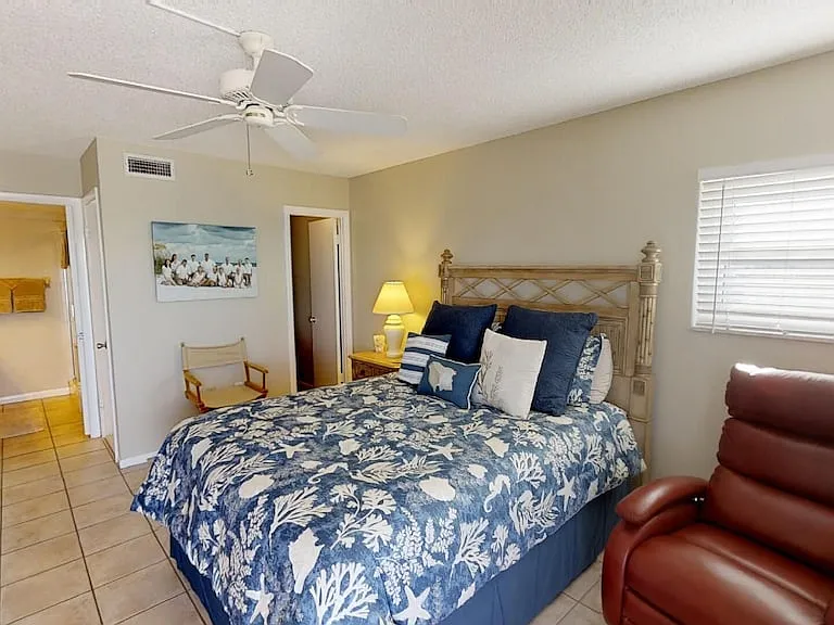 6312 Midnight Pass Rd #503S — Photo 11