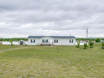 417 County Road 4421, Rhome, TX, 76078
