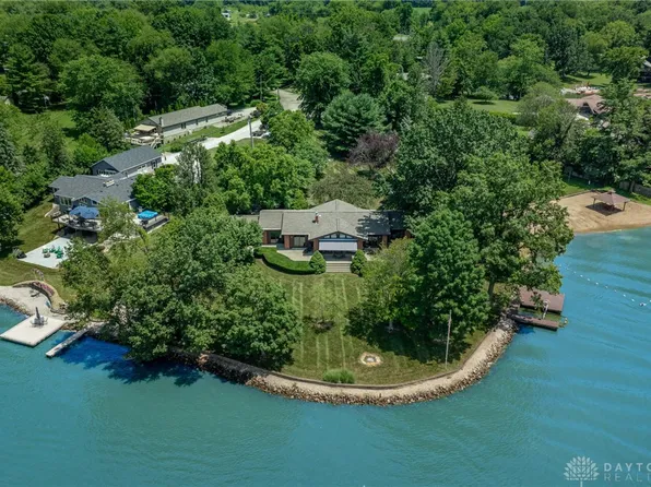 1310 Mann Cv, Fayetteville, OH 45118