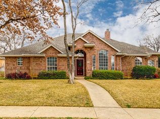 1527 Highland Oaks Dr, Keller, TX 76248