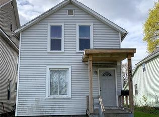 1206 Lapeer Ave, Port Huron, MI