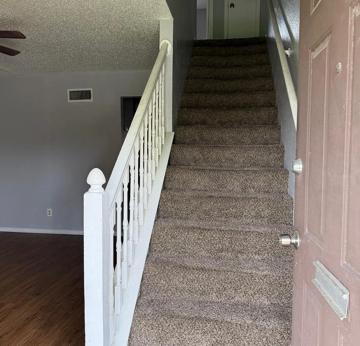 2 bed, 1088 sqft, $1,349 — Photo 1