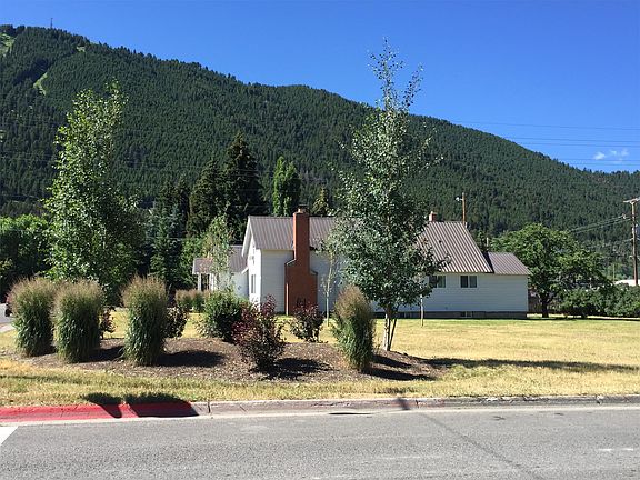 3rd image of 425 S Millward St