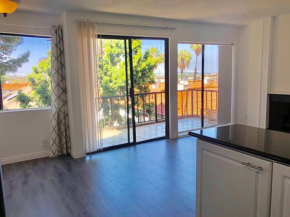 5th image of 2030 S Cabrillo Ave Unit 205