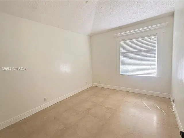 759 NW 161st Ave — Photo 12