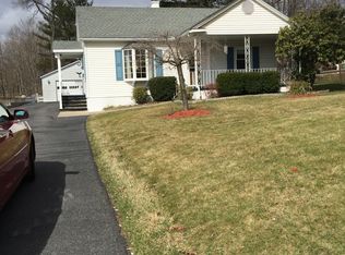 390 Carverton Rd, Wyoming, PA 18644