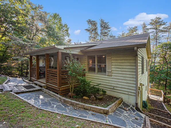 215 Oak Ridge Trl, Jasper, GA 30143