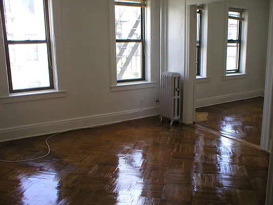Rented by Eric Goodman Realty Corp | media 23