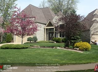 4270 Vilamoura Dr, Avon, OH 44011