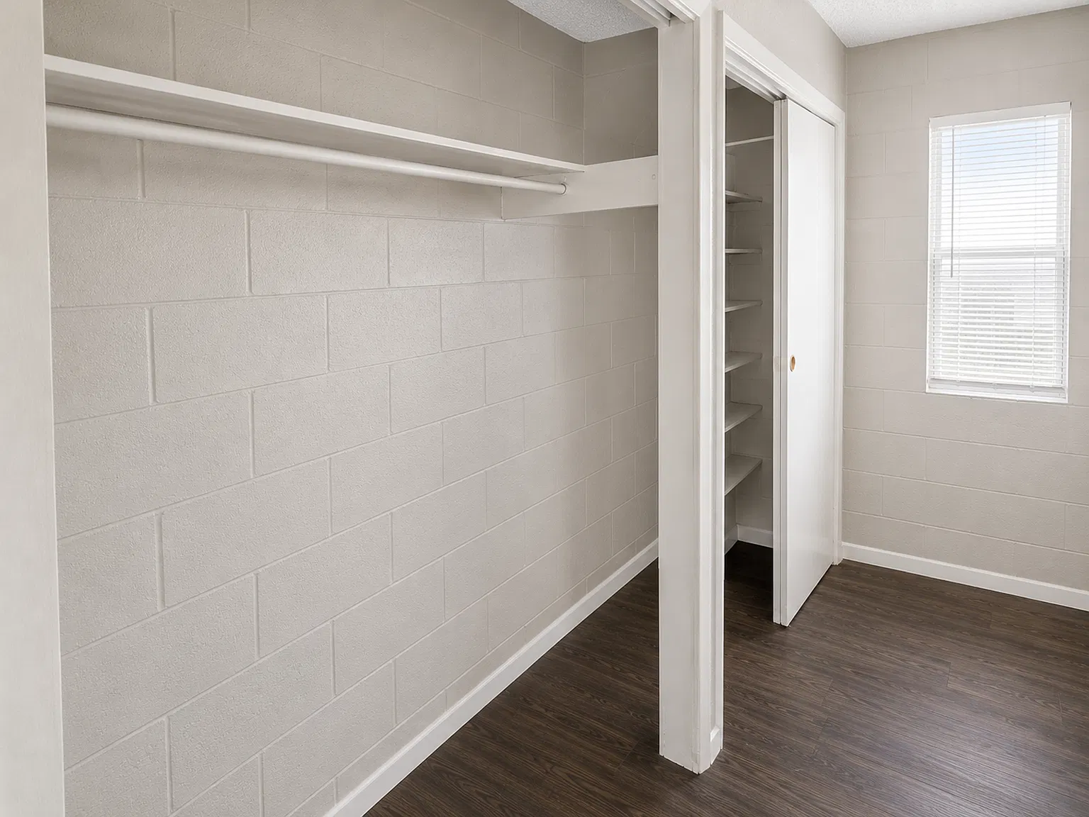 Casa Del Sol Apartments — Photo 4