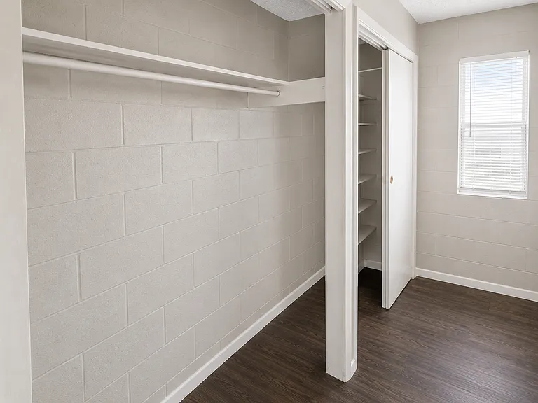 Casa Del Sol Apartments — Photo 5
