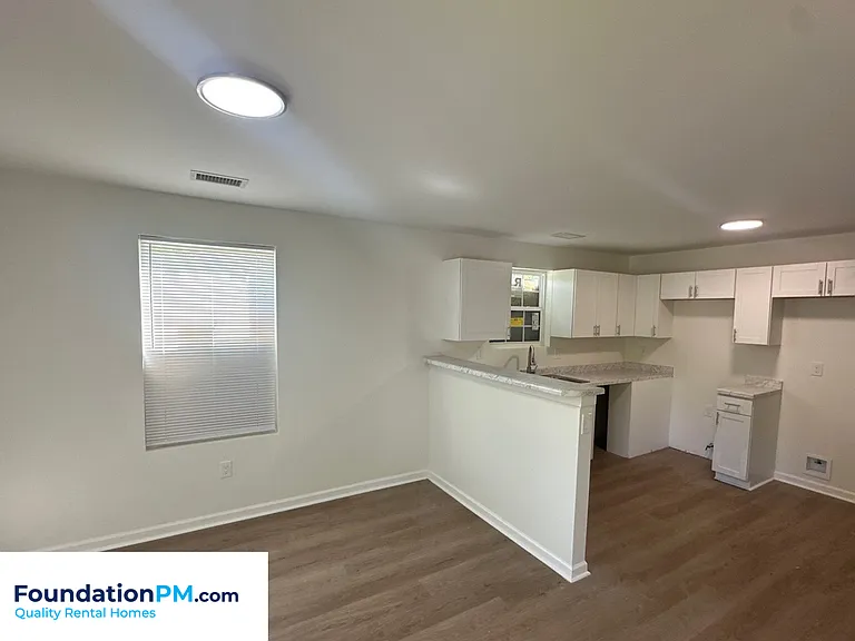 2831 Overton Crossing St — Photo 5