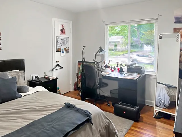91 Irving Ave — Photo 12