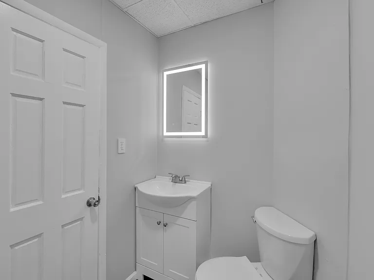 149 W Ridge St #1A — Photo 5