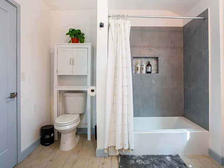 2617 W Norwood Pl — Photo 20