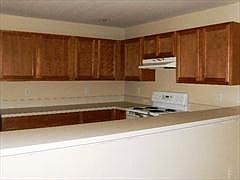 4th image of 1107 Ivan Ave S
