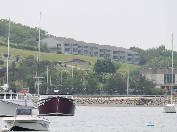 1189 Nantasket Ave #Penthouse 5, Hull, MA 02045