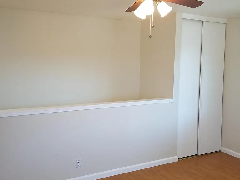 1987 Ascot Dr #1 — Photo 10