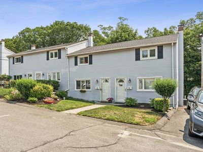 3 Lewis Farm Rd Unit 3, Dedham, MA, 02026