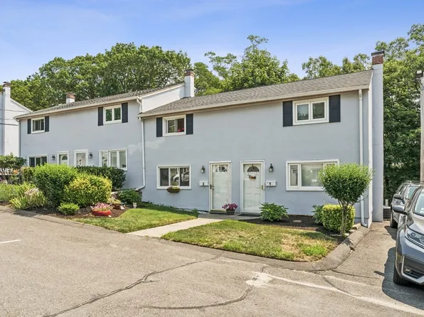 3 Lewis Farm Rd Unit 3, Dedham, MA 02026