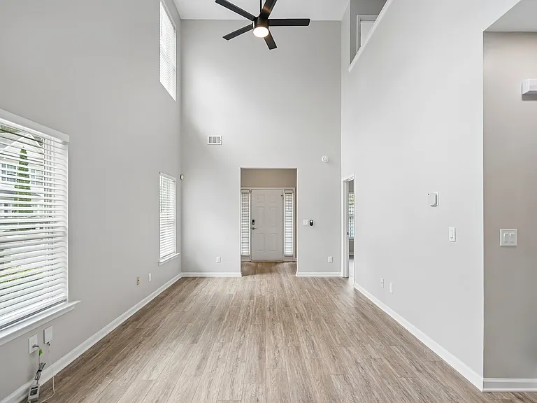 585 McWilliams Rd SE #1701 — Photo 7