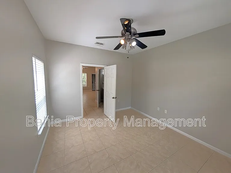 6212 Ashbury Palms Dr — Photo 11