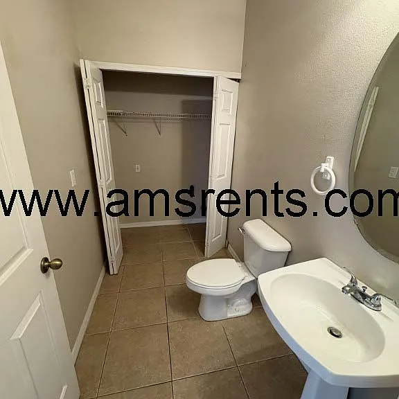 2404 Condado Ct — Photo 8