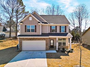 412 McGinnis Cir, Calhoun, GA 30701