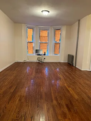 Rented by Rental Solutions Inc | media 5