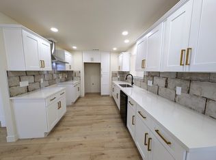 17516 Arch Way, Lake Elsinore, CA 92530