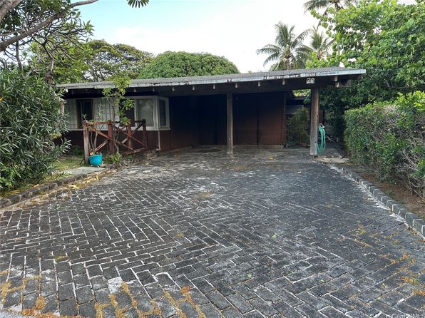 70 Akilolo St, Honolulu, HI 96821