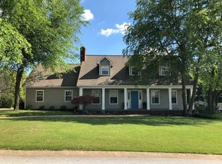 206 Approach Dr, Harrison, AR 72601