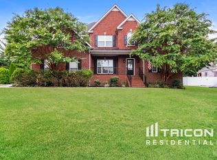 444 Savannah Rdg, Murfreesboro, TN 37127