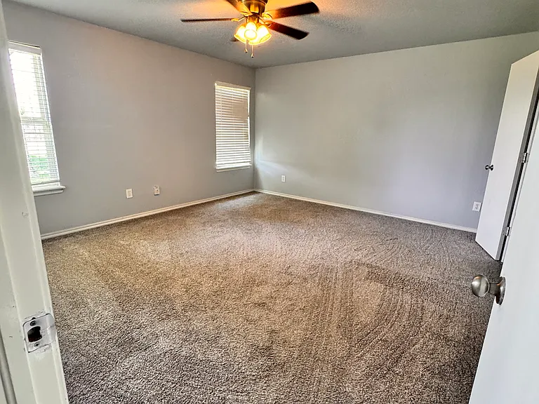4401 SE 86th St — Photo 4