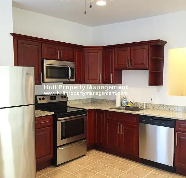 151 Centre St #1 — Photo 1