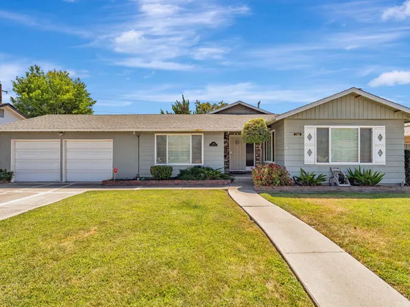 260 E Banbury Dr, Stockton, CA 95207