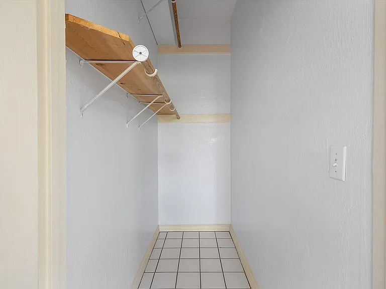 1219 Central Ave #C — Photo 11
