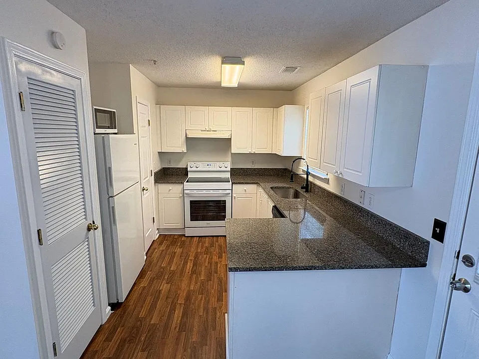 118 Watercress Ct
