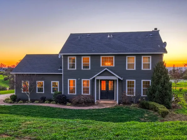 4090 Puzzlewood Ln, Auburn, CA 95602