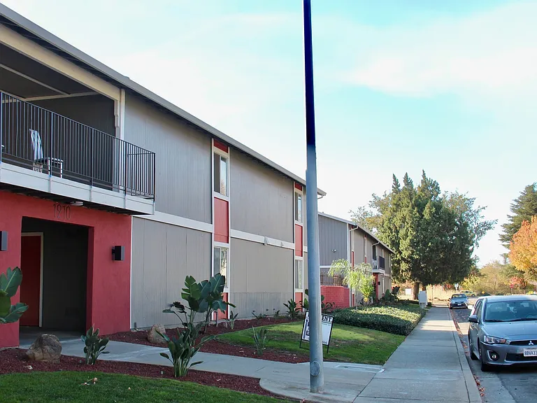 1210-1250 Kenny Dr — Photo 55
