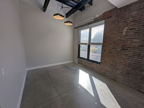 4th image of 4432 Olive St APT H